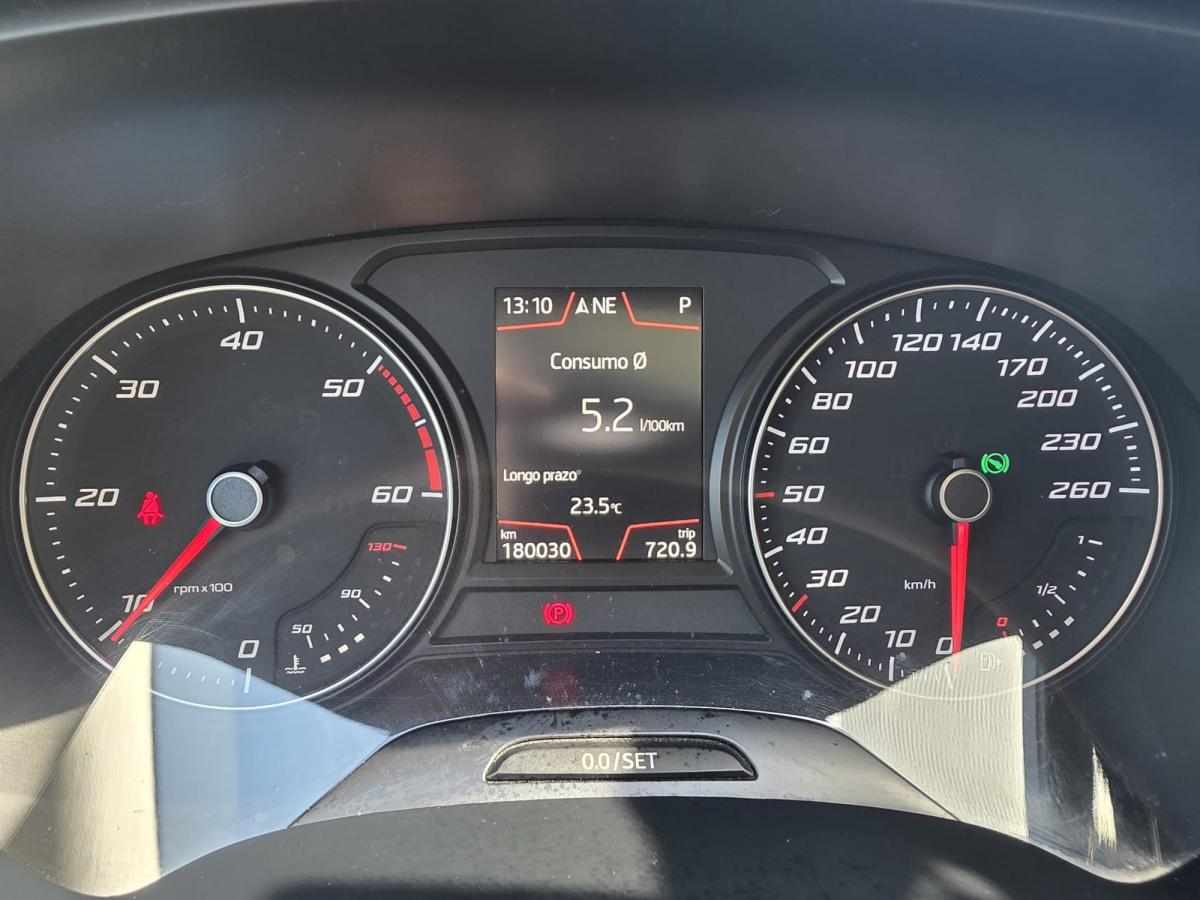 seat-leon-1-6-tdi-2019-diesel-1598cc