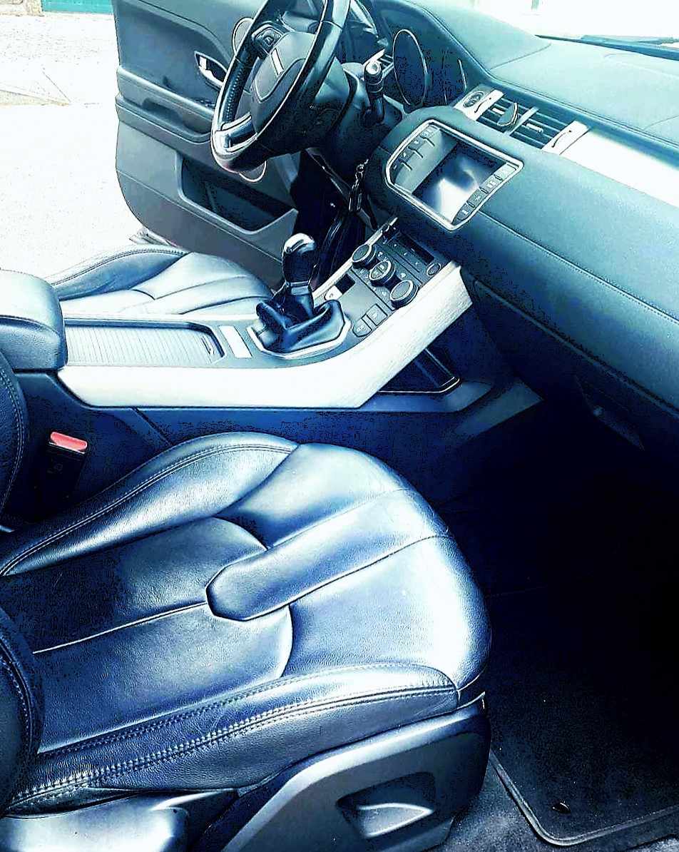 land-rover-range-rover-evoque-2-2-td4-awd-2015-diesel-2179cc