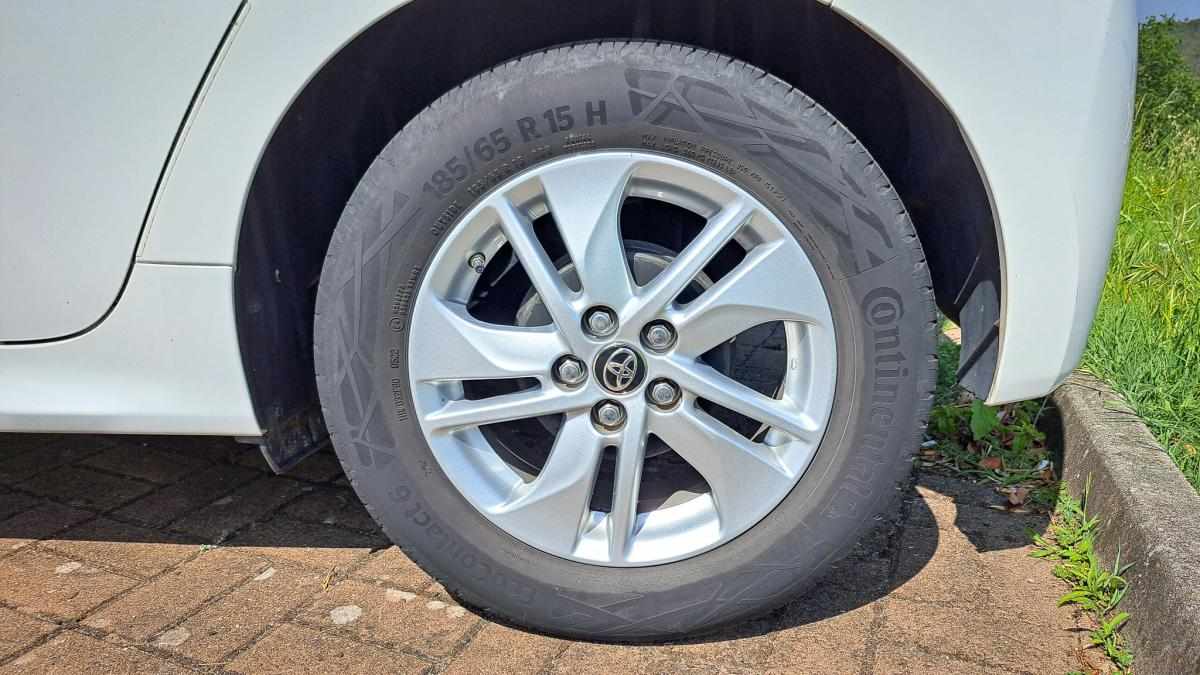 toyota-yaris-1-0-vvt-i-2022-gasolina-998cc