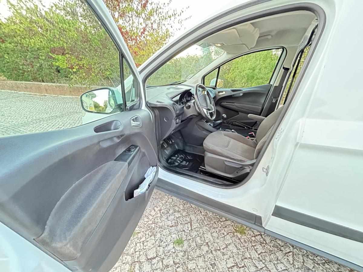 ford-transit-courier-1-5-sohc-di-tc-diesel-2016-diesel-1499cc