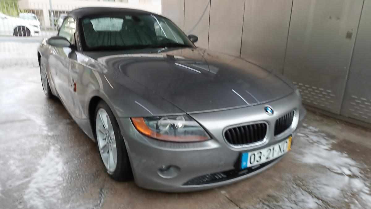 bmw-z4-2-2i-2004-gasolina-2171cc
