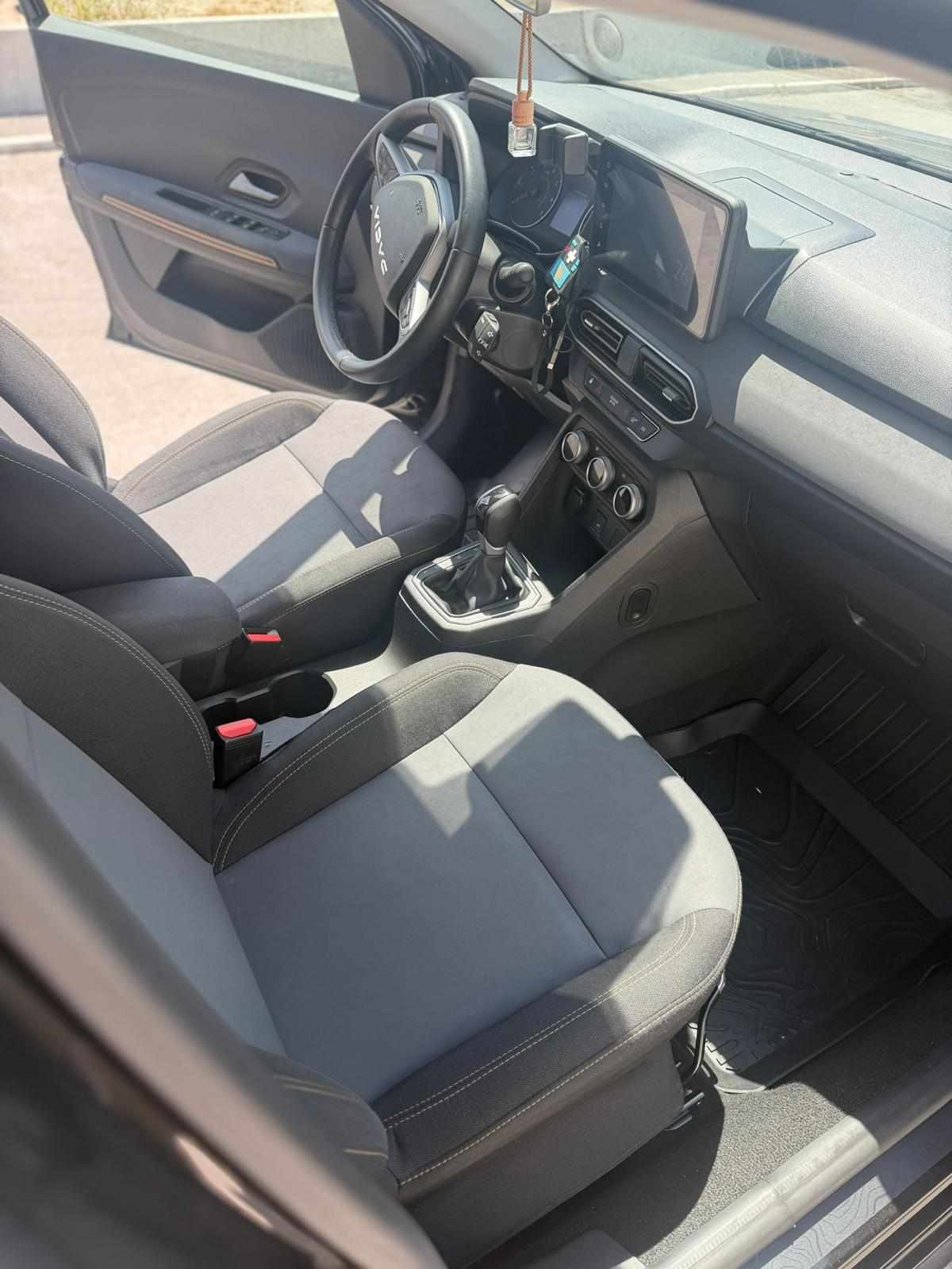 dacia-sandero-1-0-tce-2025-gasolina-999cc