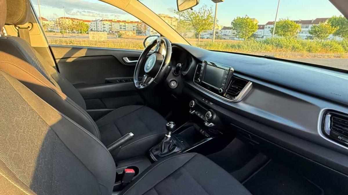 kia-rio-1-2-cvvt-2017-gasolina-1248cc
