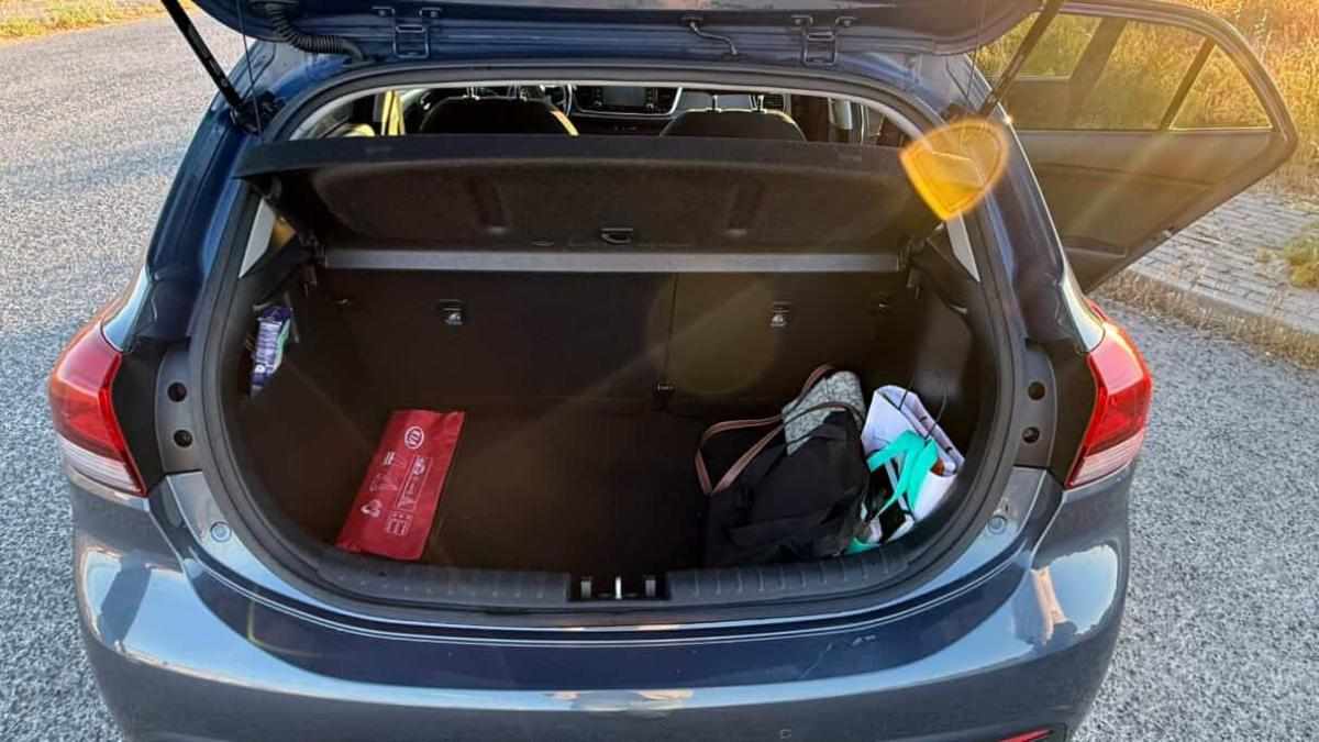 kia-rio-1-2-cvvt-2017-gasolina-1248cc