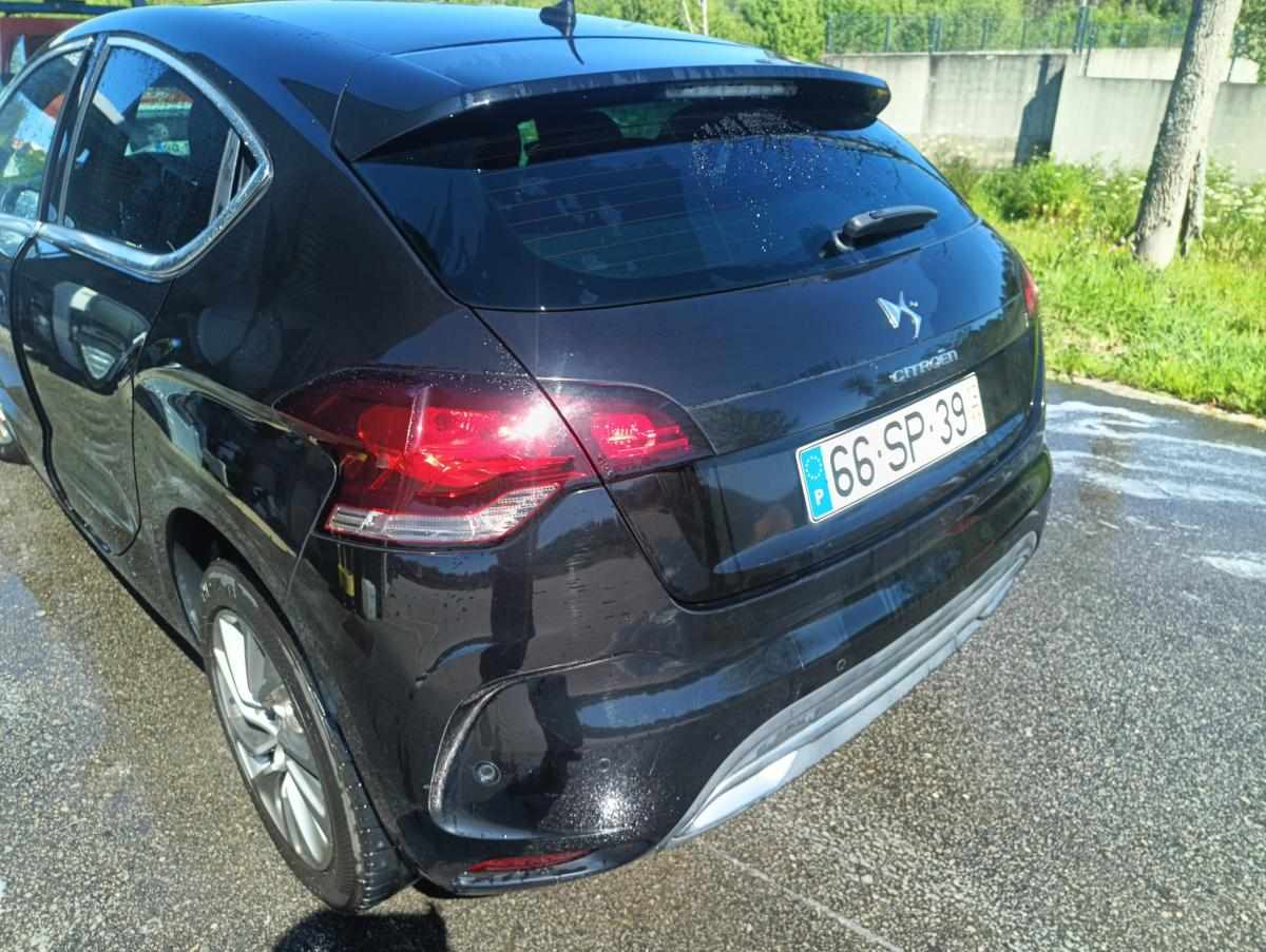 citroen-ds4-1-6-111cv-2012-diesel-1560cc