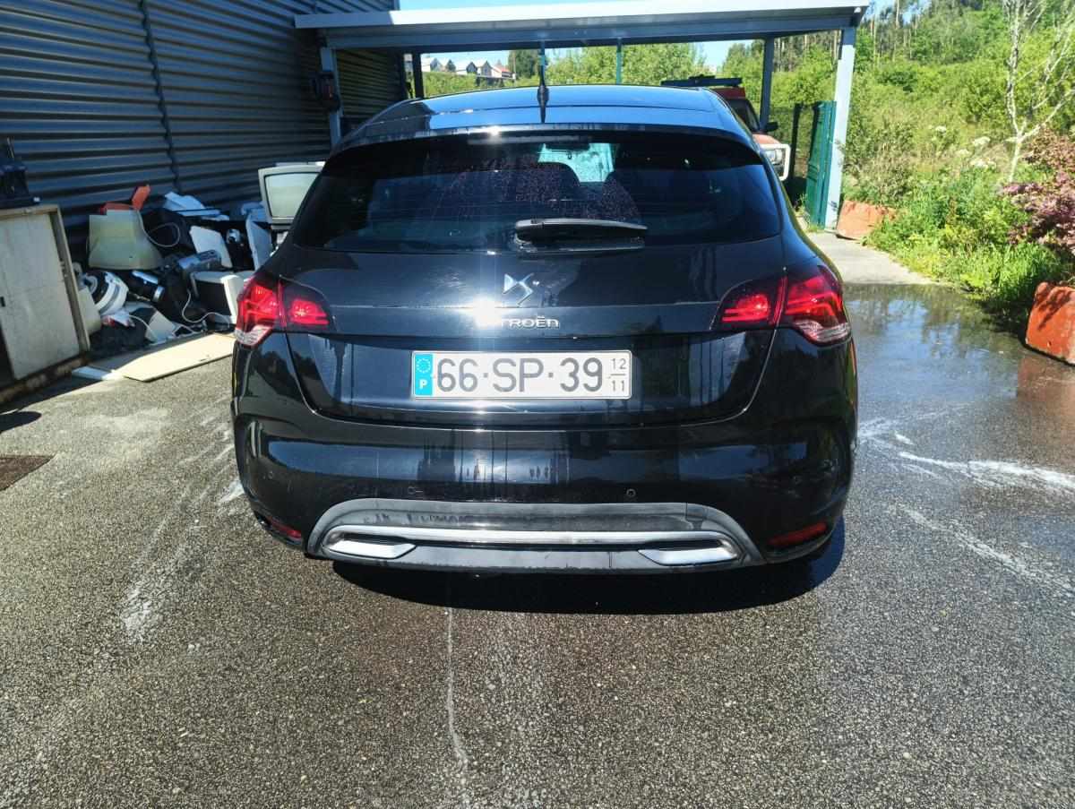 citroen-ds4-1-6-111cv-2012-diesel-1560cc