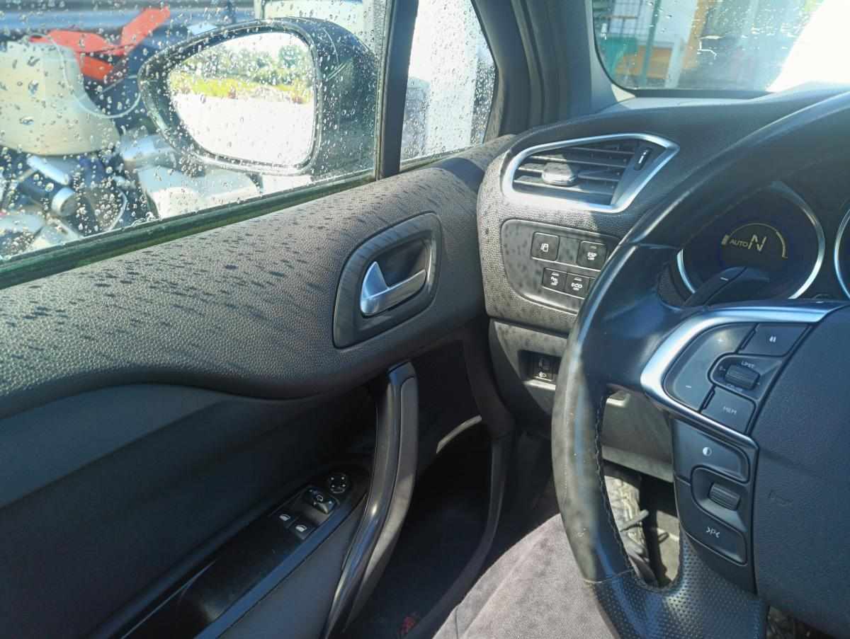 citroen-ds4-1-6-111cv-2012-diesel-1560cc