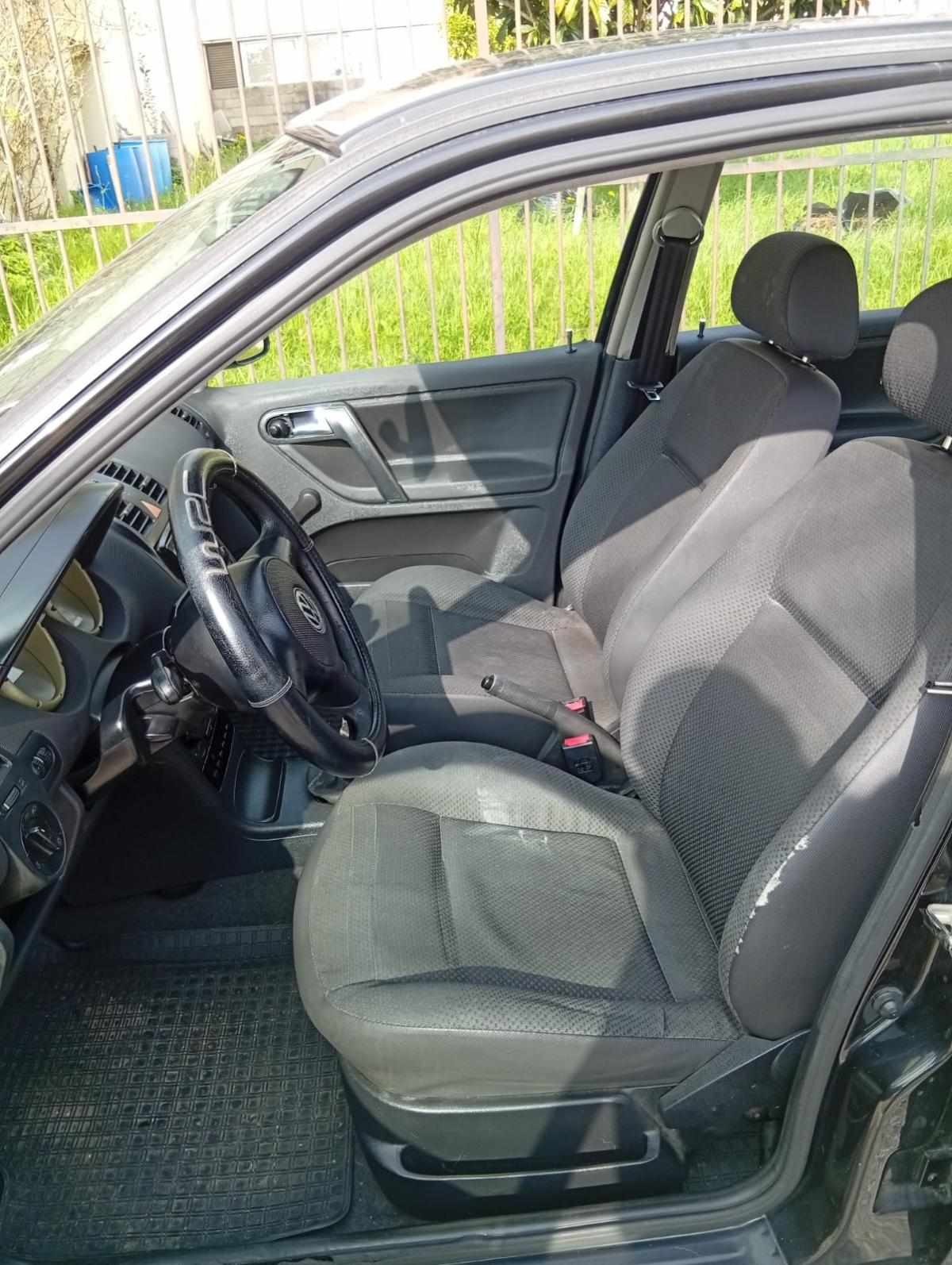volkswagen-polo-1-0-2000-gasolina-999cc