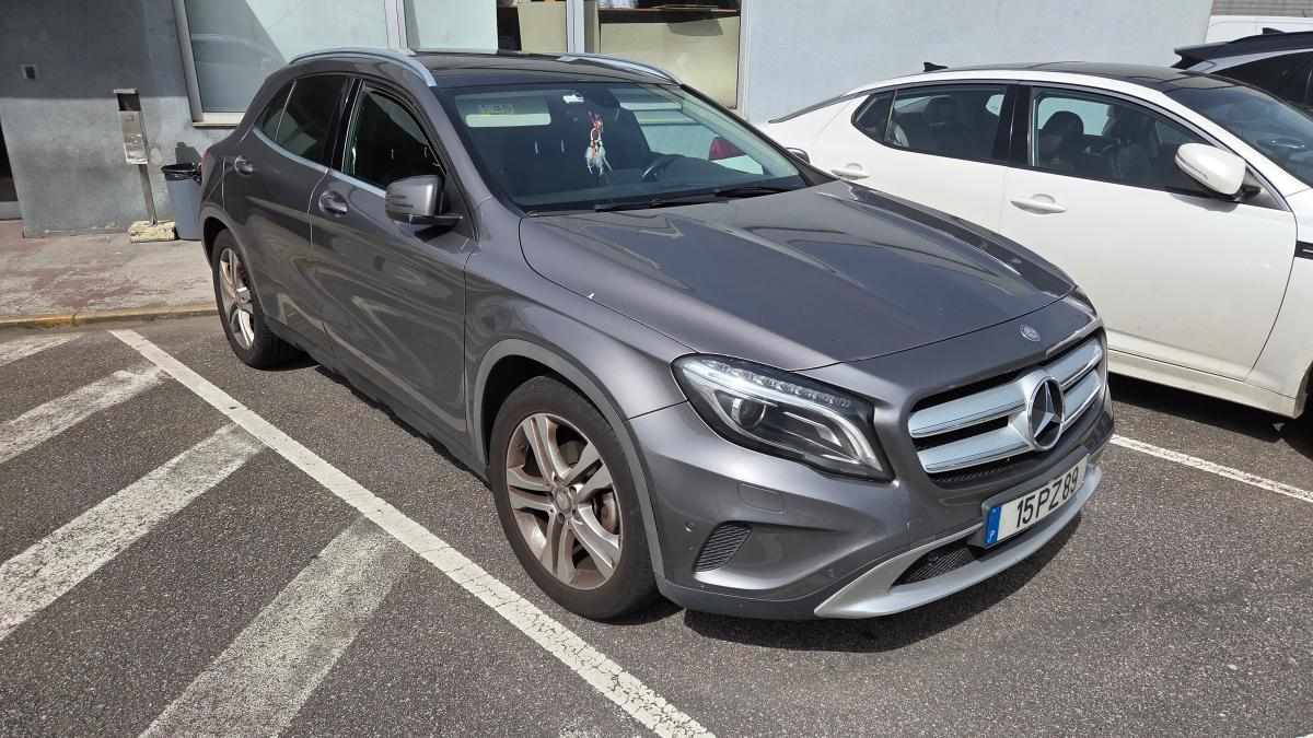 mercedes-benz-gla-200-cdi-2015-diesel-2143cc