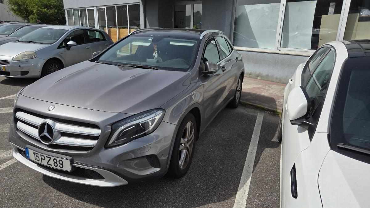 mercedes-benz-gla-200-cdi-2015-diesel-2143cc