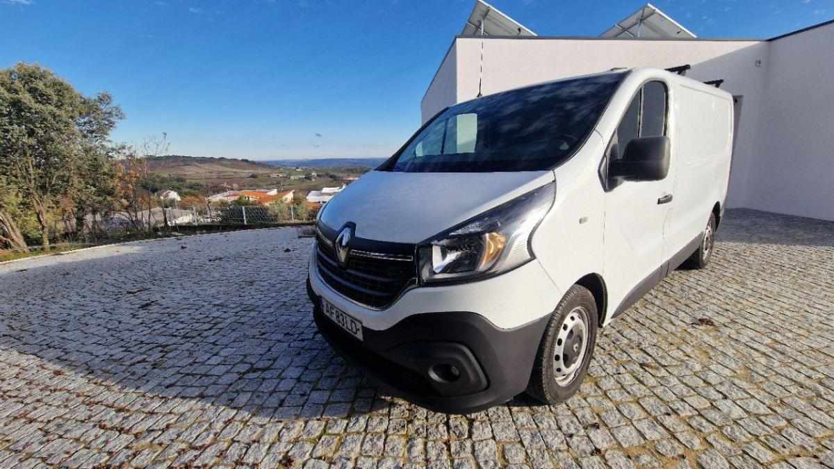 renault-trafic-2-0-120cv-2021-diesel-1997cc