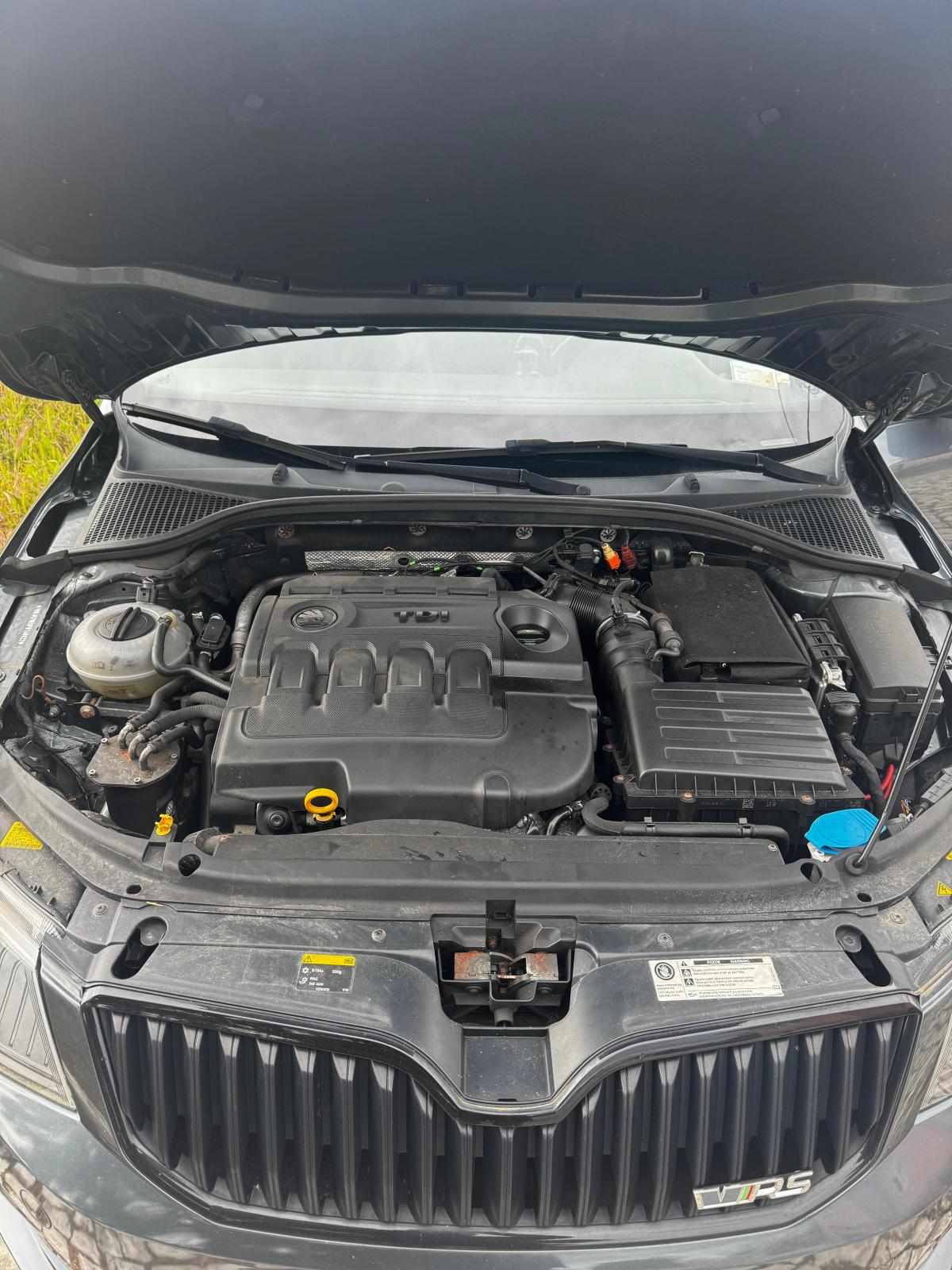 skoda-octavia-rs-2-0-tdi-2015-diesel-1968cc