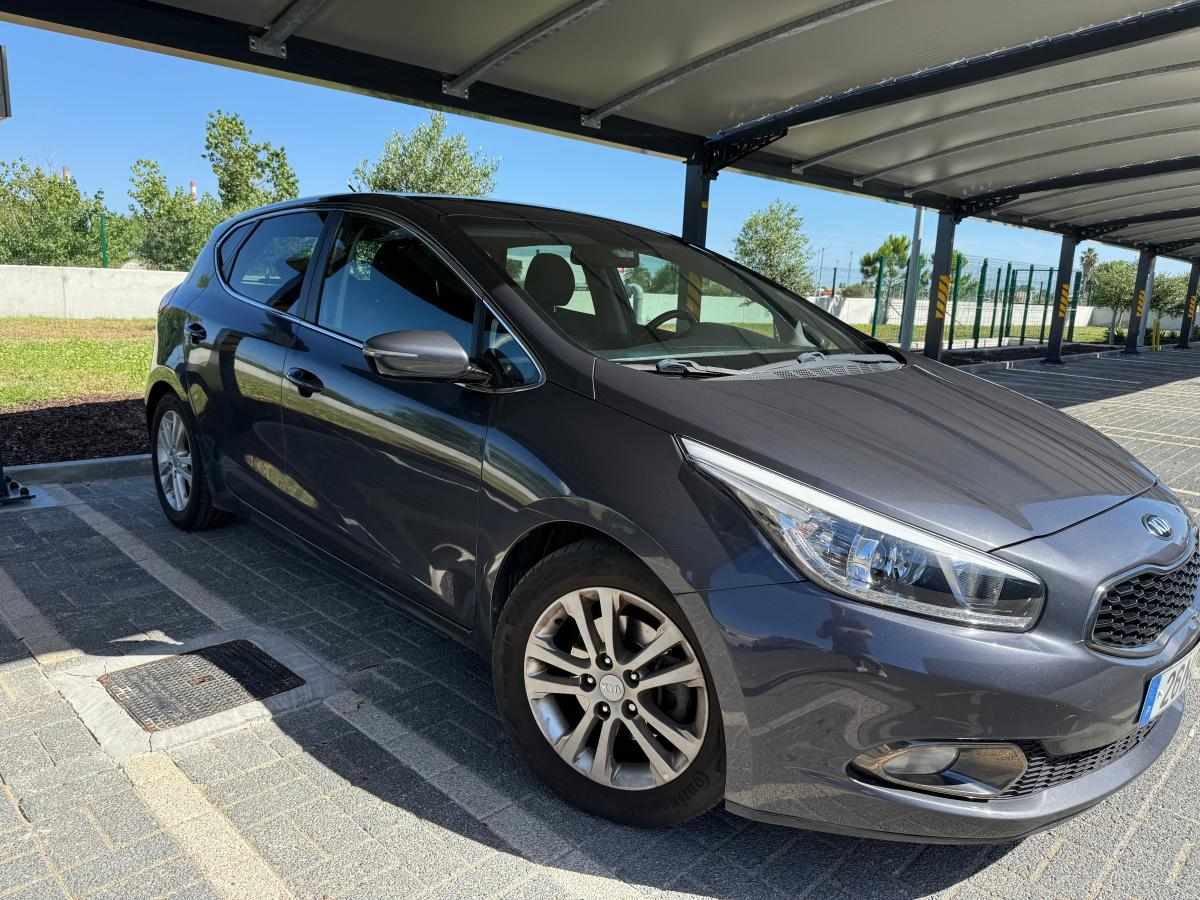 kia-ceed-1-4-crdi-2013-diesel-1396cc
