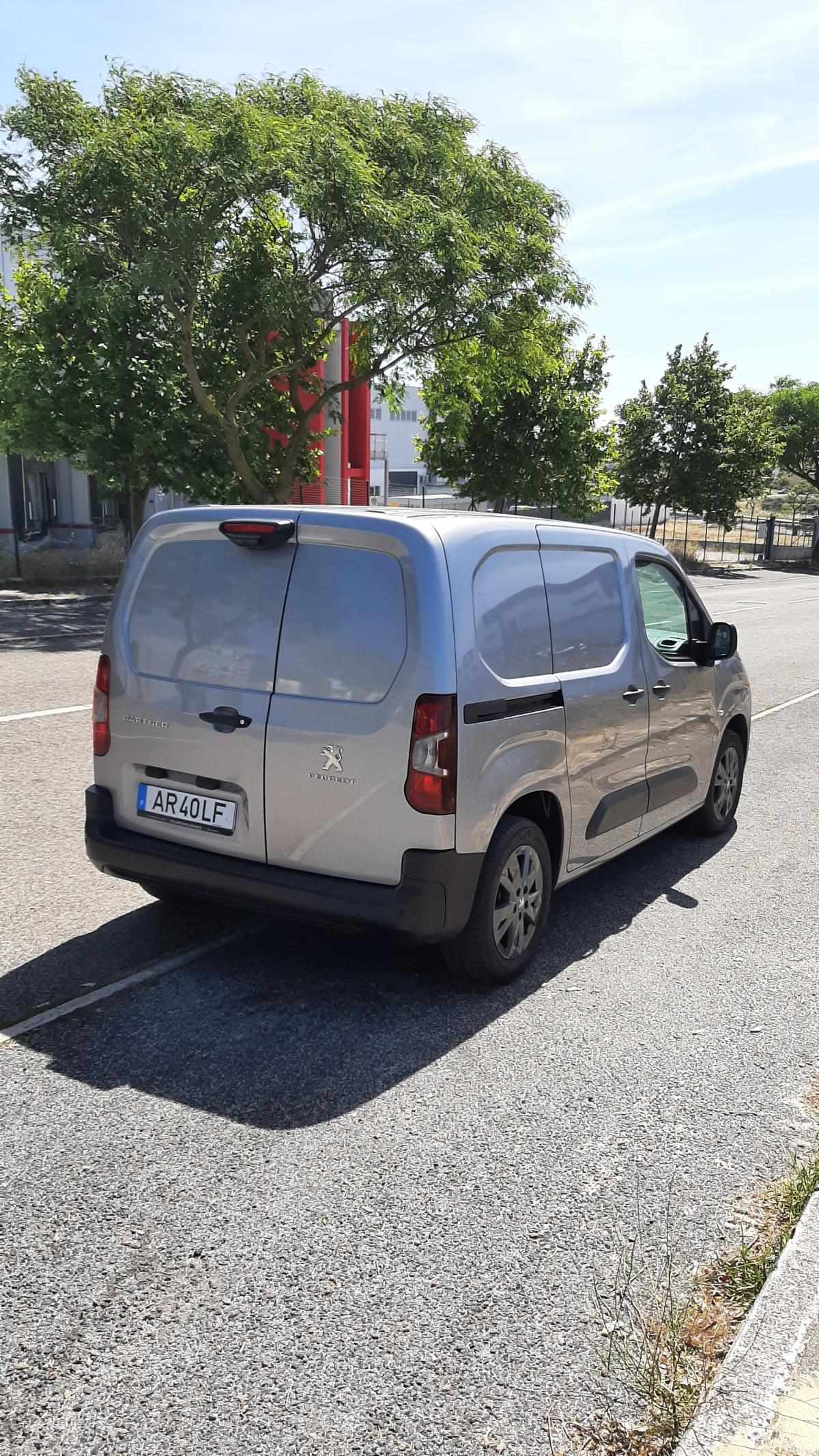 peugeot-partner-1-5-bluehdi-2022-diesel-1499cc