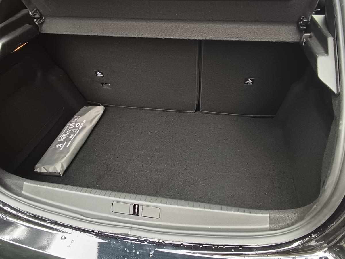peugeot-208-1-2-puretech-2021-gasolina-1199cc