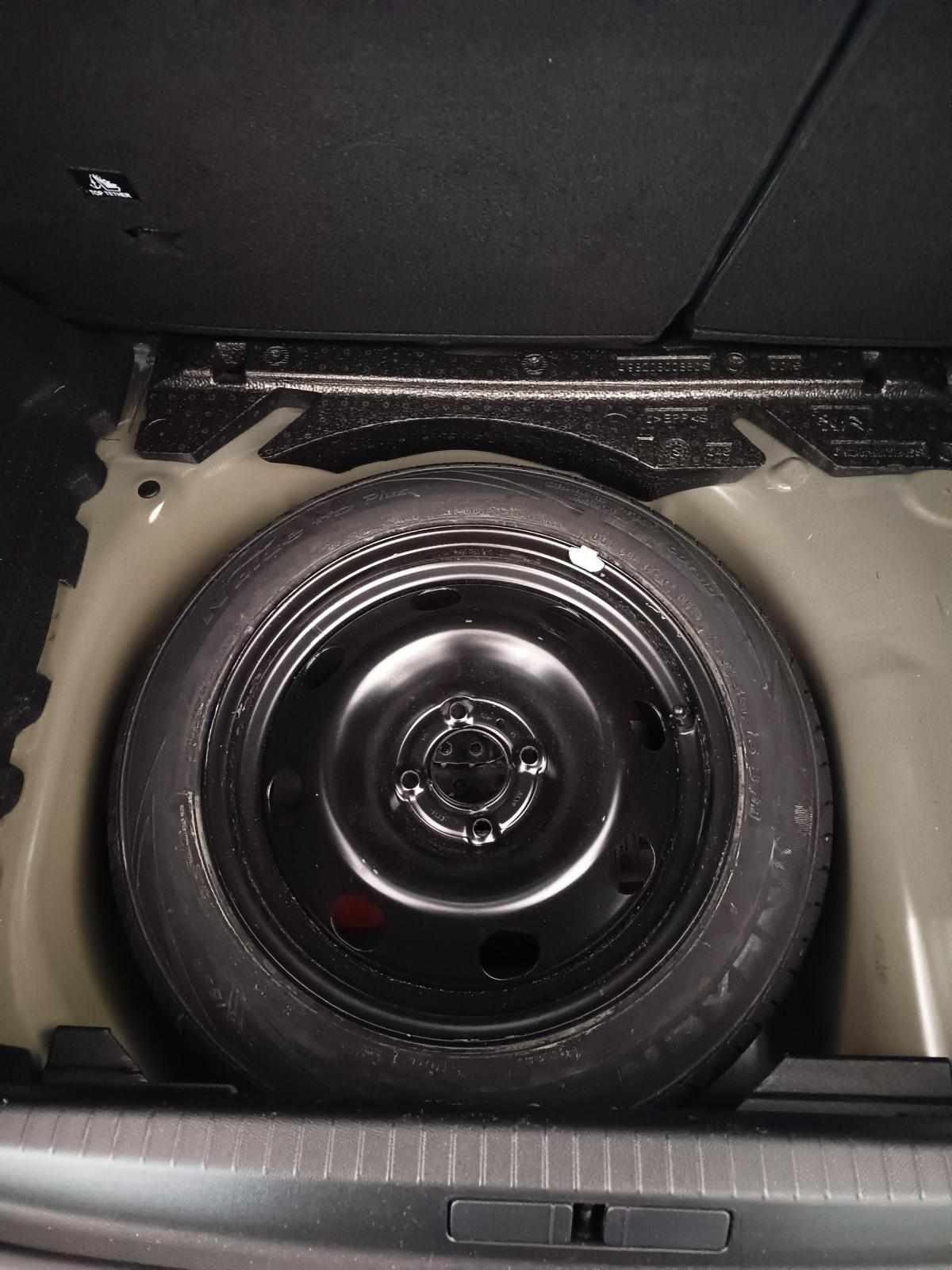 peugeot-208-1-2-puretech-2021-gasolina-1199cc