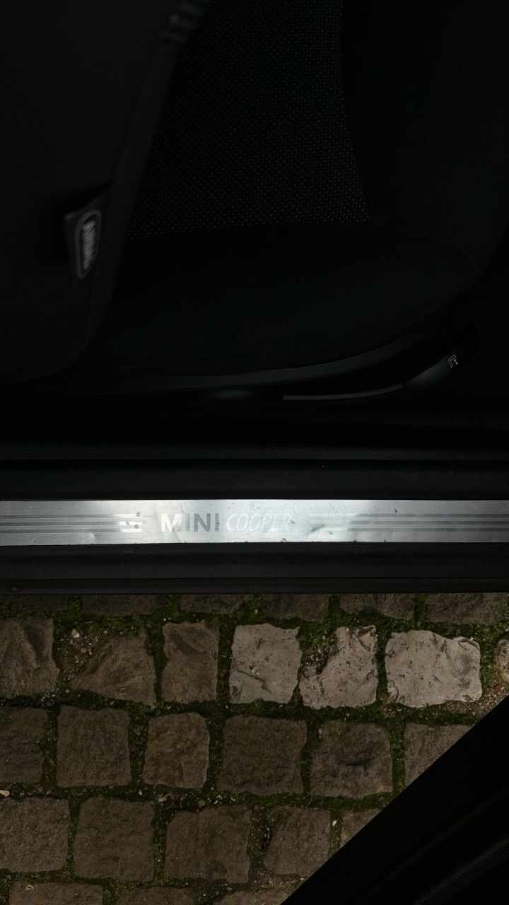 mini-hatch-d-2-0-2007-diesel-1560cc