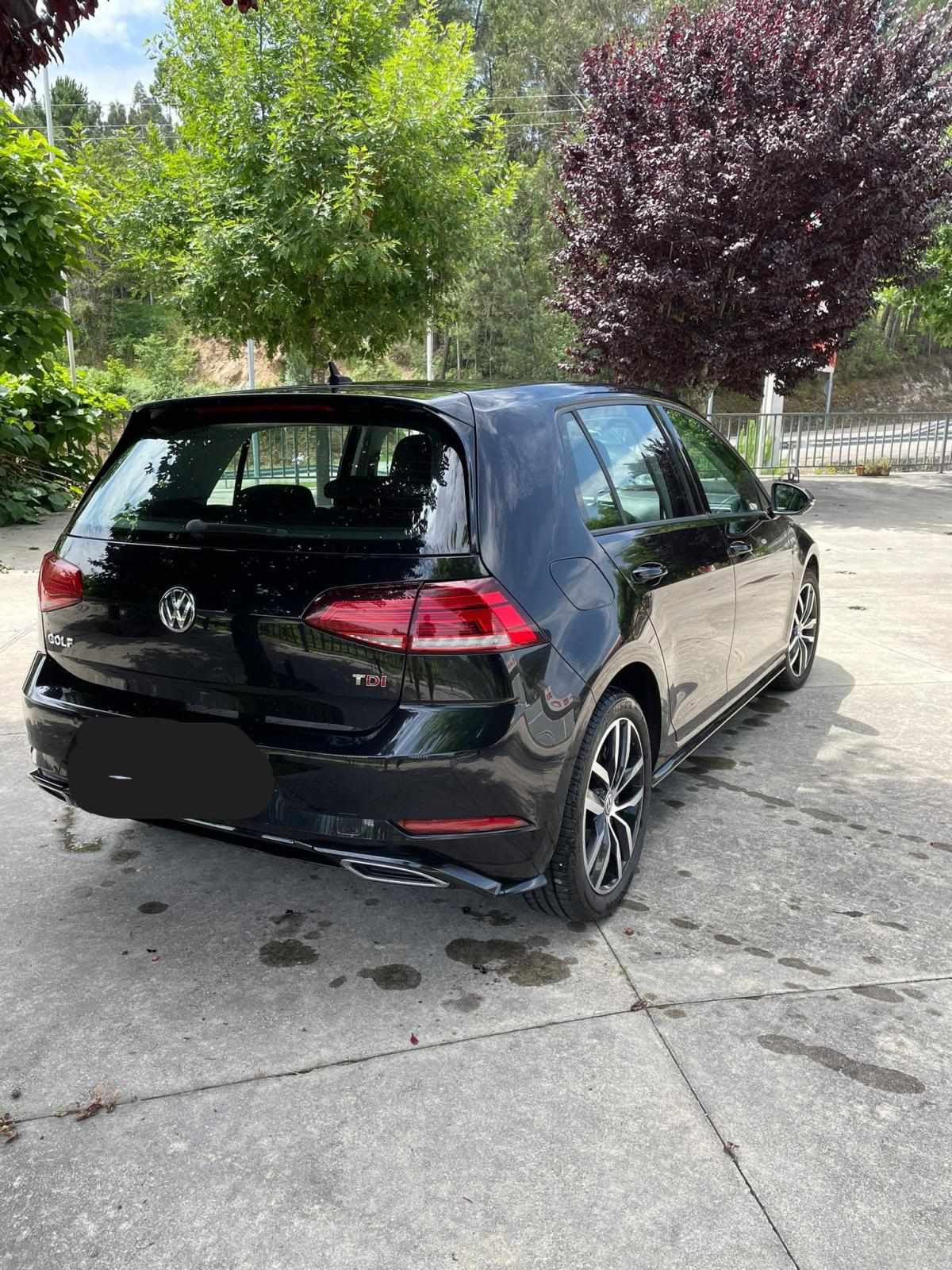 volkswagen-golf-1-6-tdi-bluemotion-2017-diesel-1598cc