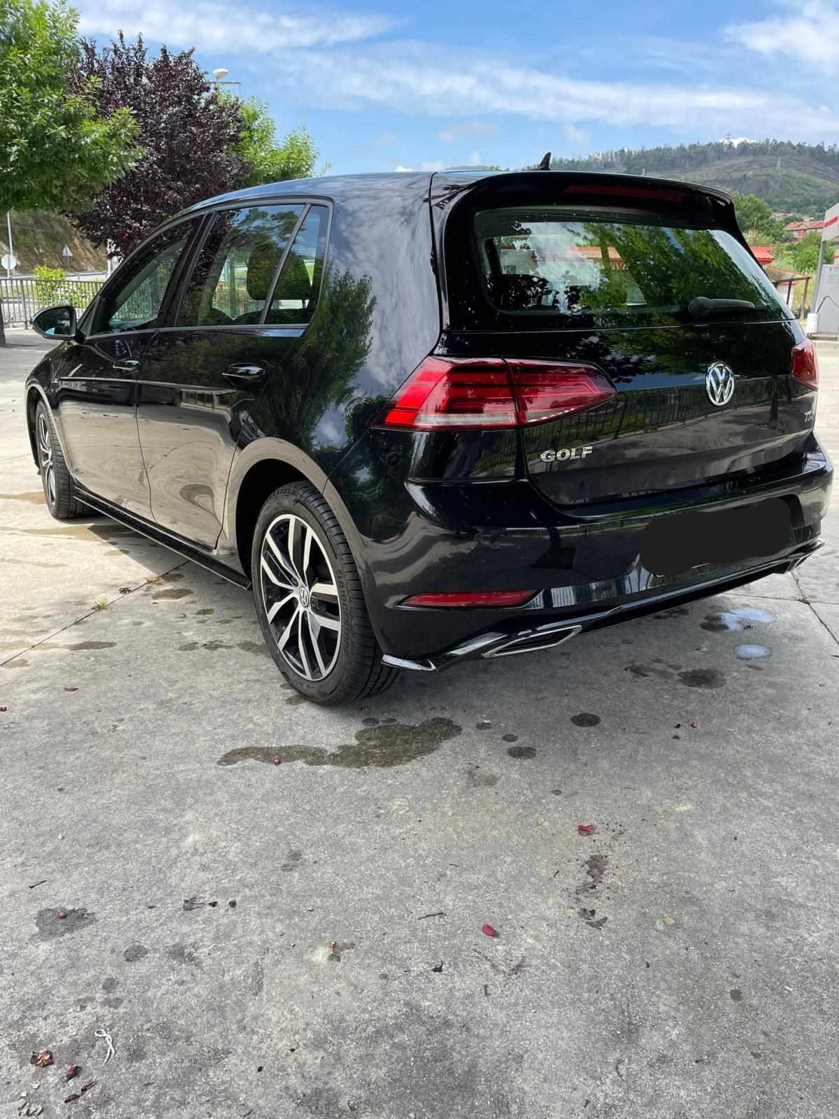 volkswagen-golf-1-6-tdi-bluemotion-2017-diesel-1598cc