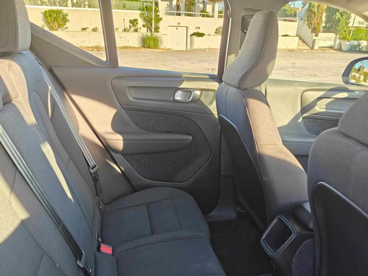 volvo-xc40-1-5-t2-2023-gasolina-1477cc