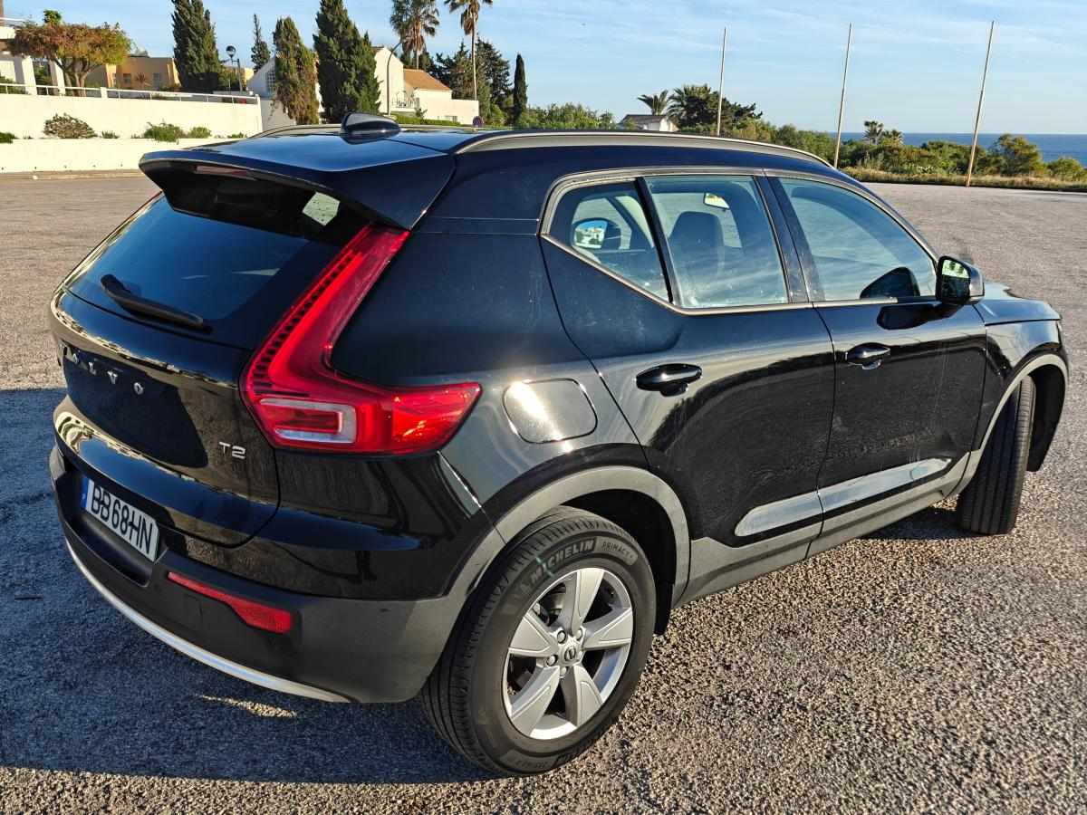volvo-xc40-1-5-t2-2023-gasolina-1477cc