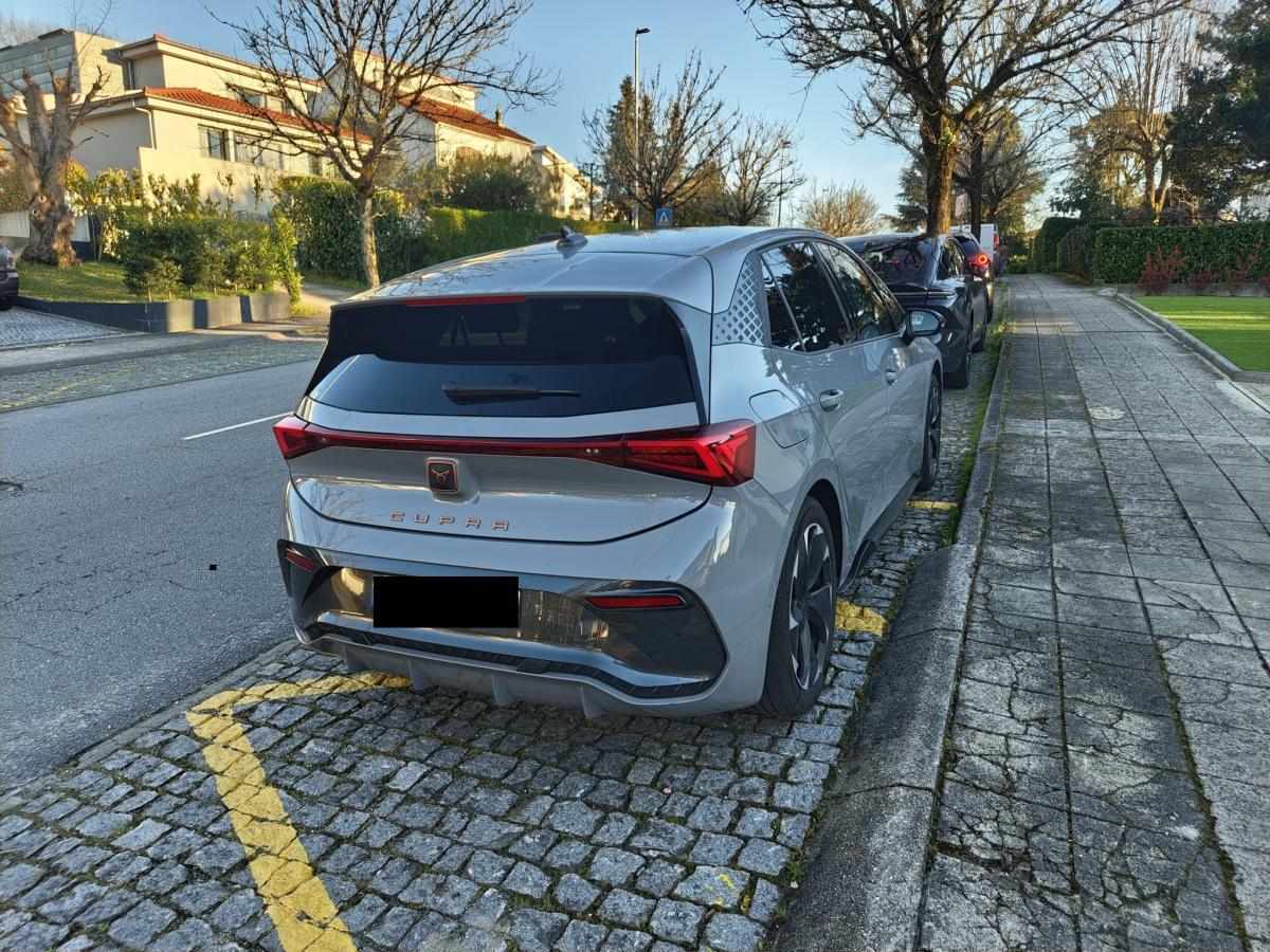 cupra-born-58-kwh-2022-eletrico