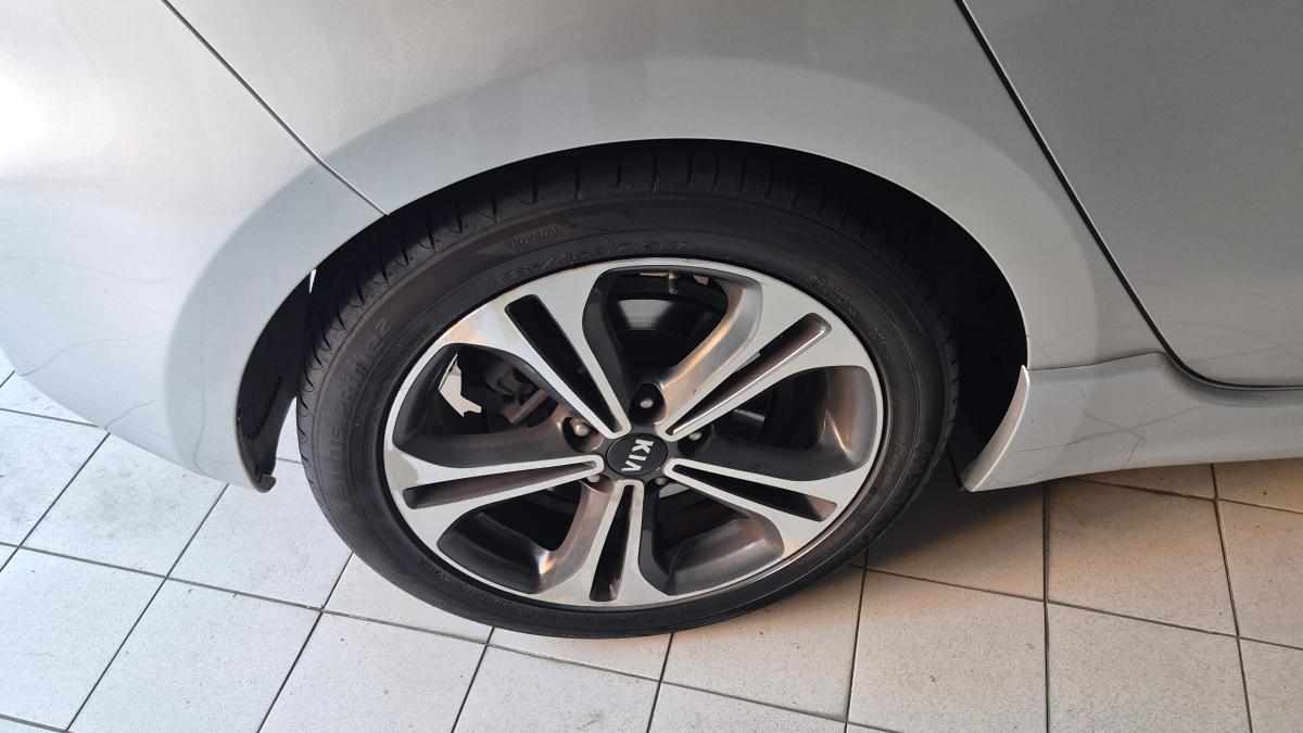 kia-ceed-1-0-t-gdi-2018-gasolina-998cc