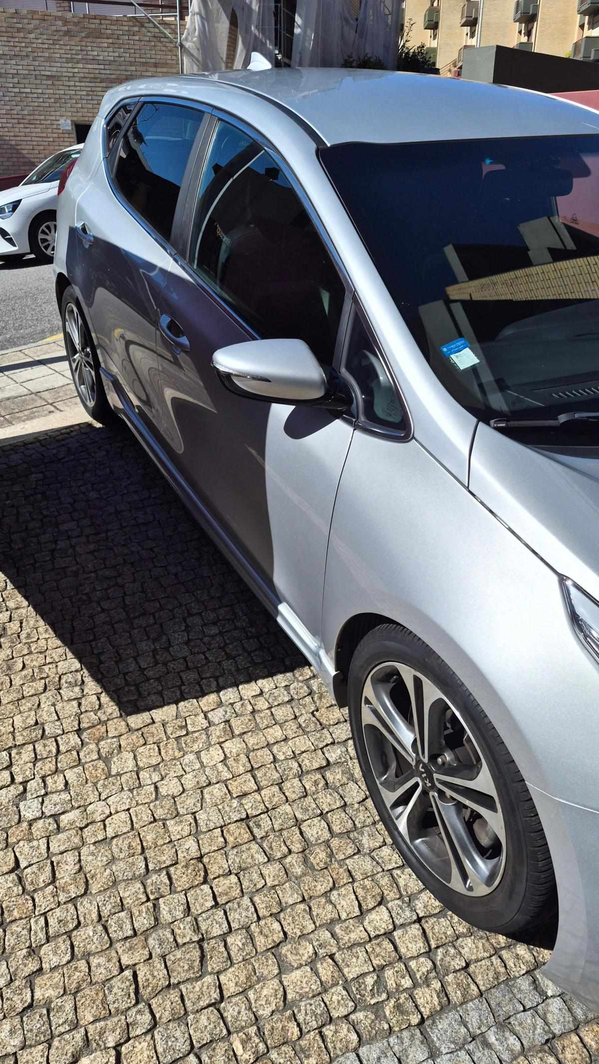 kia-ceed-1-0-t-gdi-2018-gasolina-998cc
