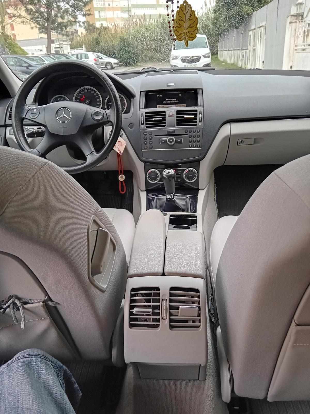 mercedes-benz-classe-c-c-220-cdi-blueefficiency-2-1-2010-diesel-2143cc