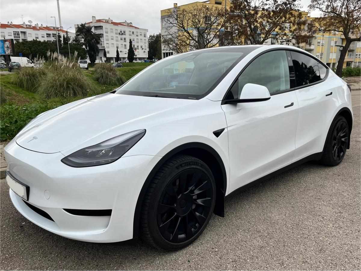 tesla-model-y-2023-eletrico