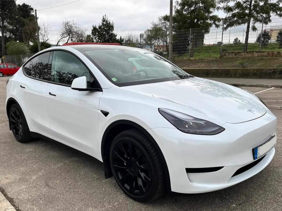 tesla-model-y-2023-eletrico