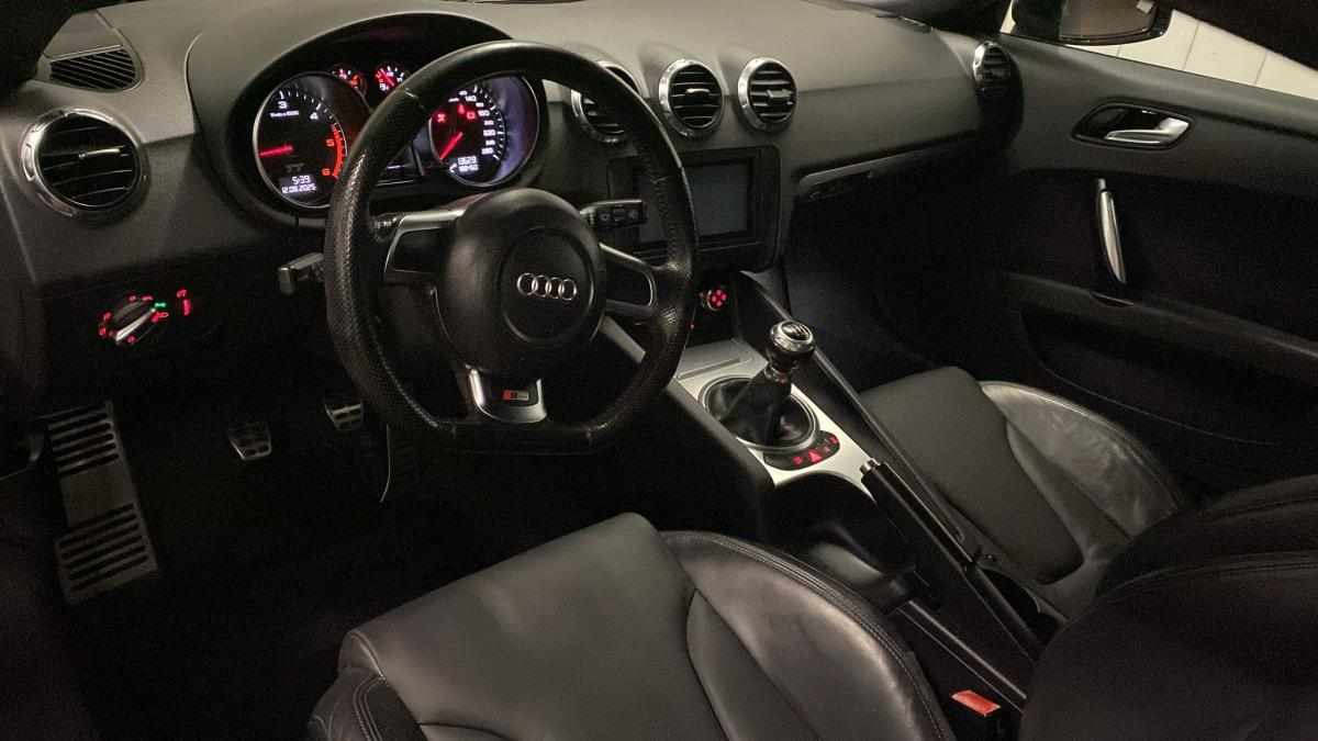 audi-tt-2-0-tdi-dpf-quattro-2010-diesel-1968cc