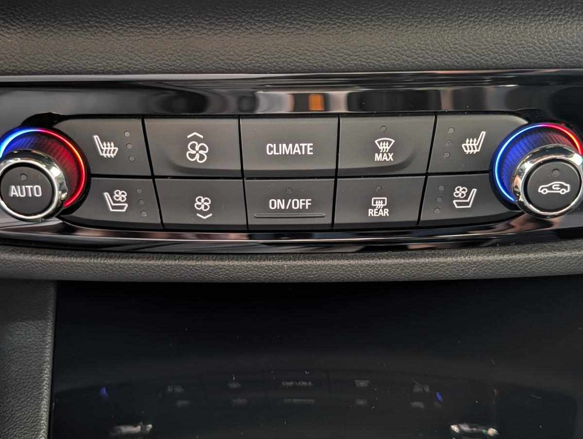 opel-insignia-1-5-turbo-2018-gasolina-1490cc