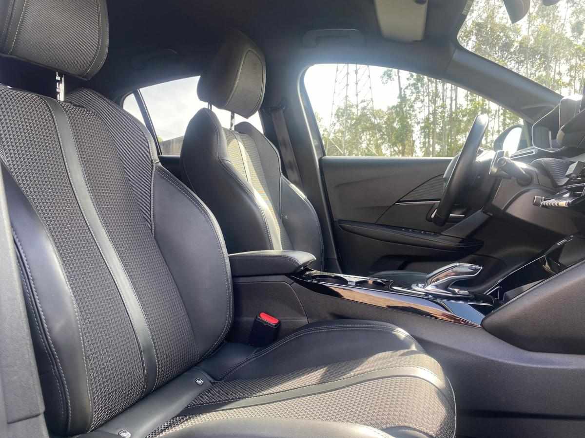 peugeot-208-1-2-puretech-2020-gasolina-1199cc
