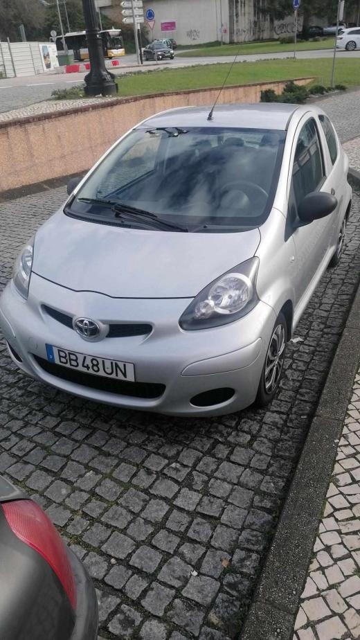 toyota-aygo-1-0-vvt-i-2011-gasolina-998cc