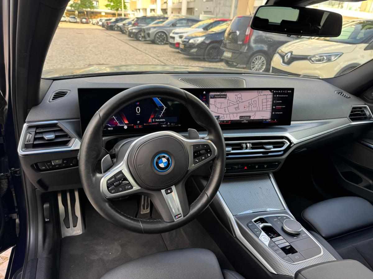 bmw-serie-3-330e-xdrive-2023-gasolina-1998cc