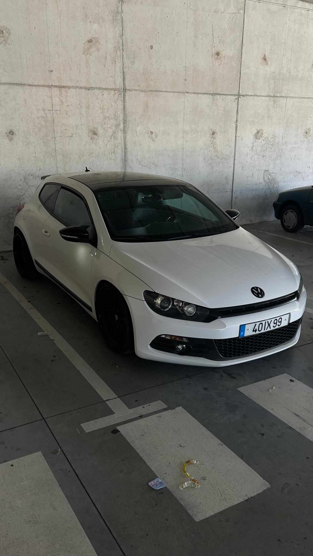 volkswagen-scirocco-2-0-tdi-2010-diesel-1968cc