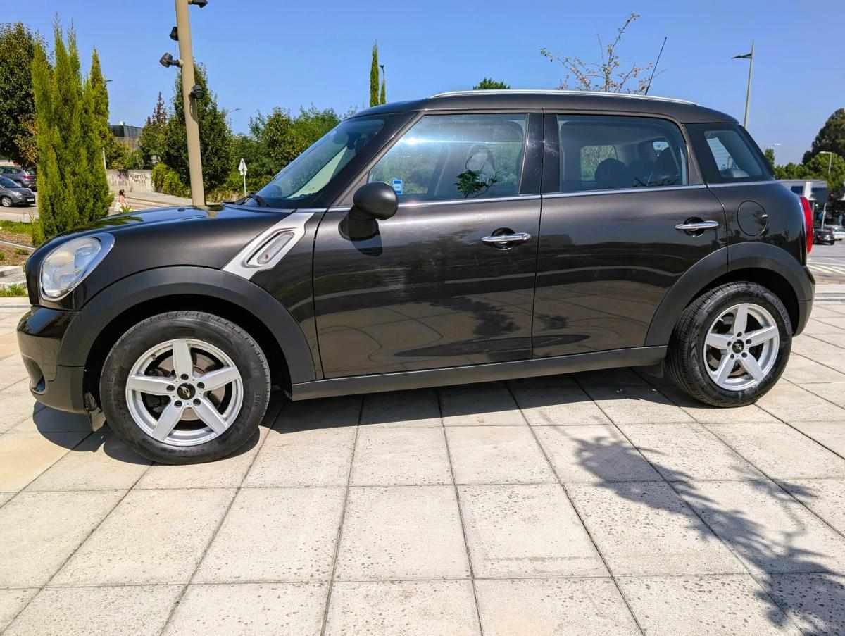 mini-countryman-d-2-0-2014-diesel-1598cc