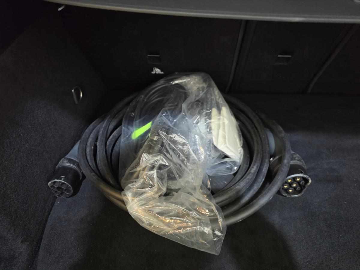 mercedes-benz-cla-250-e-2022-gasolina-1332cc