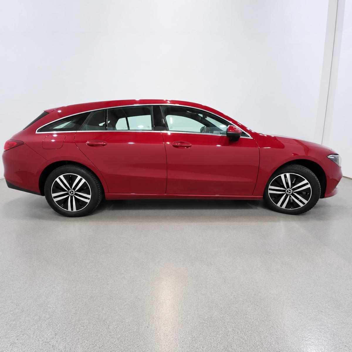 mercedes-benz-cla-250-e-2022-gasolina-1332cc