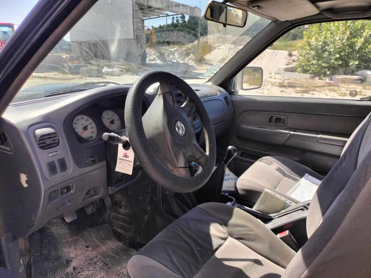 nissan-navara-2-5-4wd-2002-diesel-2488cc