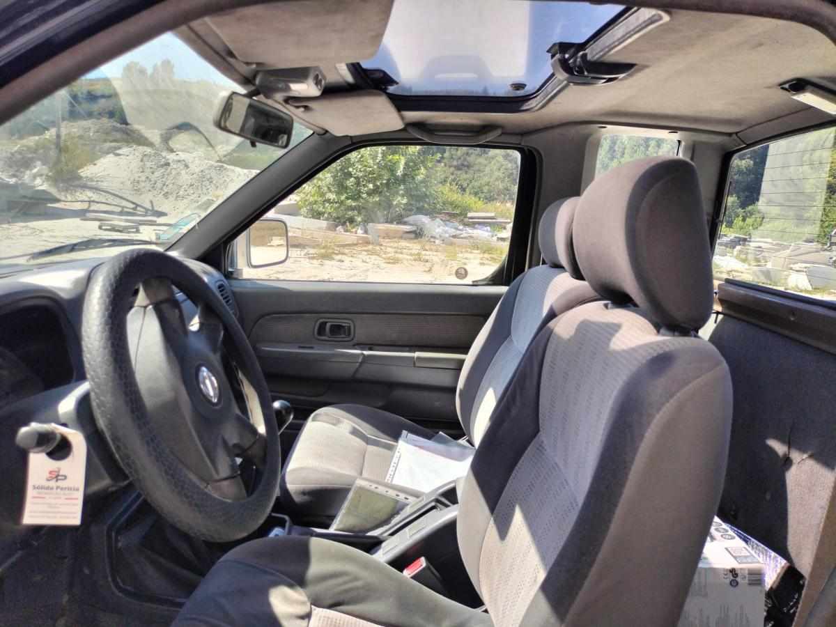 nissan-navara-2-5-4wd-2002-diesel-2488cc