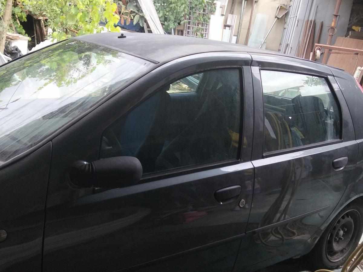 fiat-punto-1-2-85-1999-gasolina-1242cc