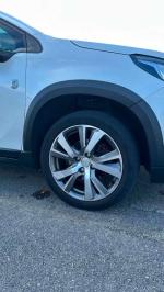 peugeot-2008-1-2-puretech-2017-gasolina-1199cc
