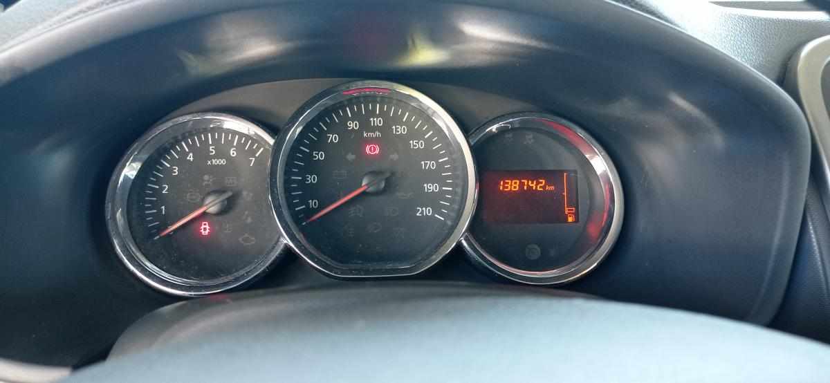 dacia-sandero-0-9-tce-2016-gasolina-898cc