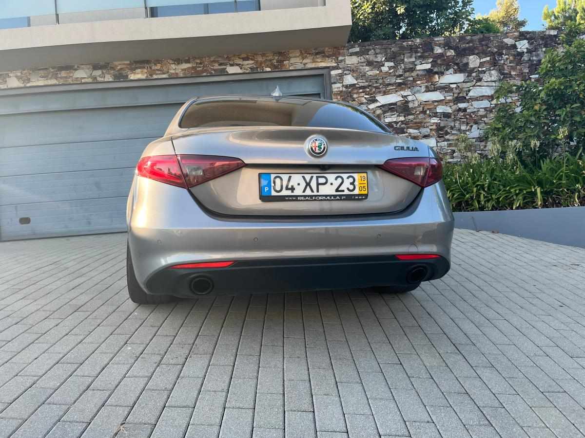 alfa-romeo-giulia-2-2-jtdm-2019-diesel-2143cc