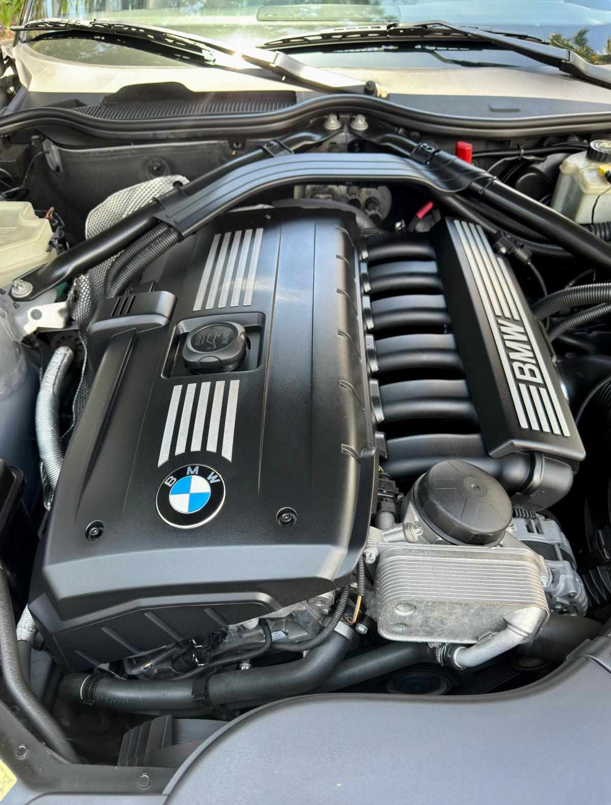 bmw-z4-sdrive23i-2011-gasolina-2497cc