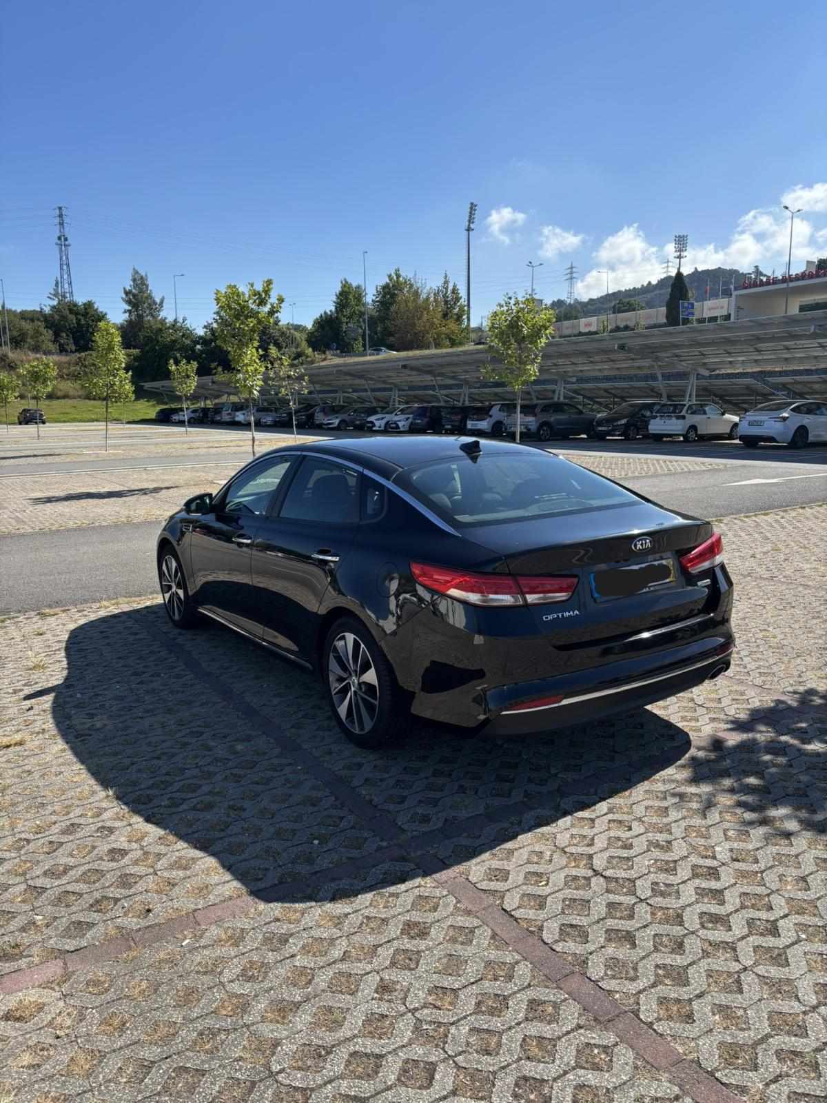 kia-optima-1-7-vgt-2016-diesel-1685cc