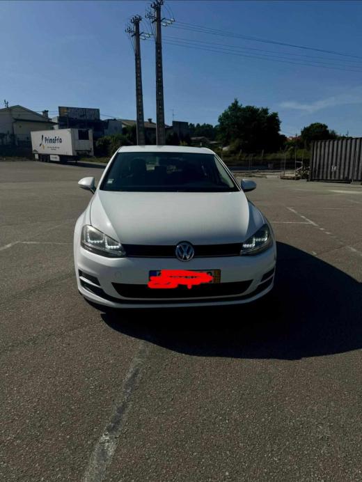 volkswagen-golf-1-6-tdi-bluemotion-2013-diesel-1598cc