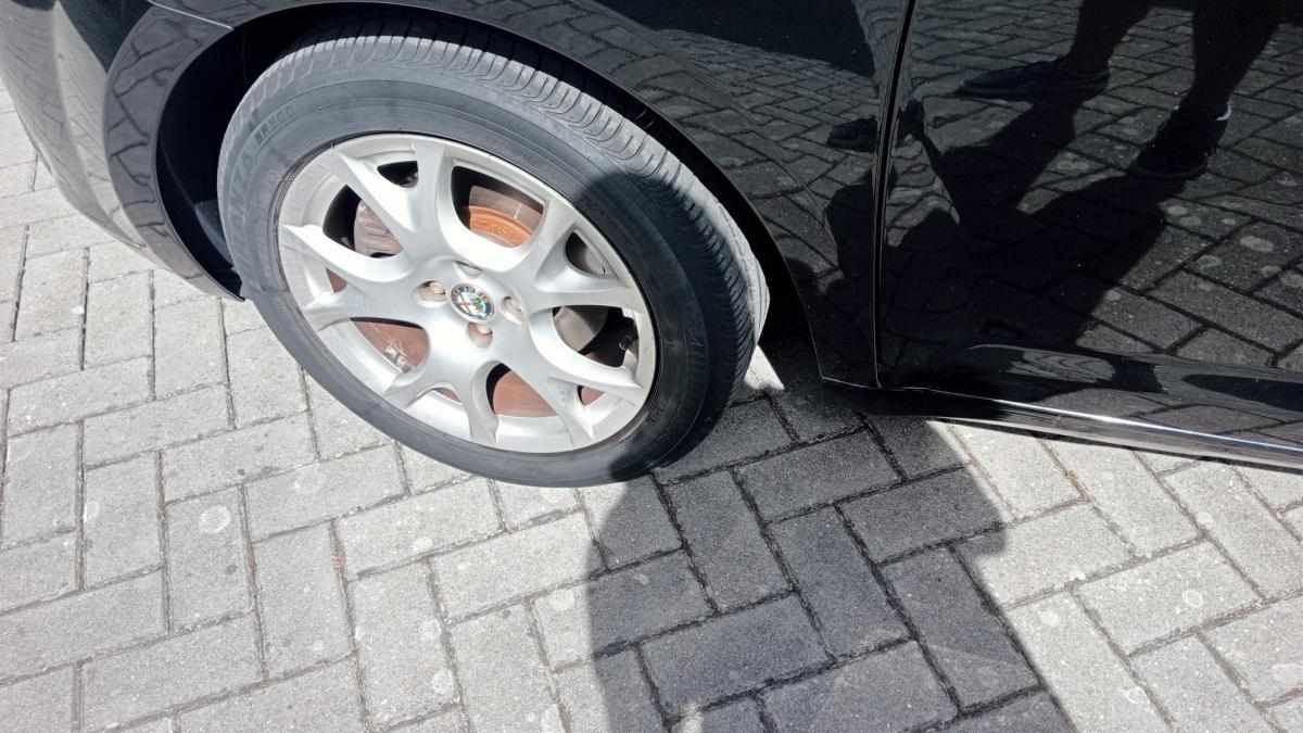 alfa-romeo-mito-1-3-jtdm-16v-2011-diesel-1248cc